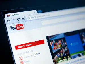 How to Make a Thumbnail for YouTube Videos