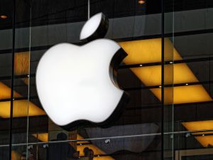 Apple sues employee over alleged confidential information leak