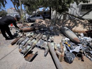  recycling unexploded F16 shell 