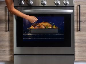 LG Electronics’ 76-liter InstaView oven with Steam and Sous-Vide is helping revolutionize the cooking experience for customers across the region LG Electronics’ 76-liter InstaView oven with Steam and Sous-Vide is helping revolutionize the cooking experience for customers across the region
