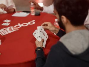 Ooredoo الكويت تواصل نجاح بطولاتها الرمضانية لألعاب الجنجفة الكويتية بموسم جديد من «الهَند» و«كوت بو سته»