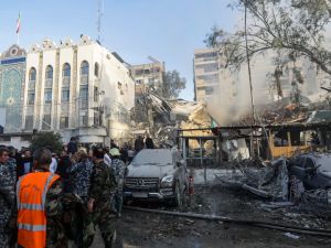 مقتل 7 عسكريين في غارة إسرائيلية على القنصلية الإيرانية في دمشق