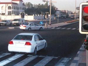 قطع الإشارة من بينها؟! المرور السعودي يعرض المخالفات المانعة من التخفيض