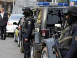 عناصر من أجهزة الشرطة المصرية