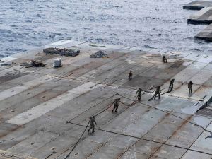 US floating pier 