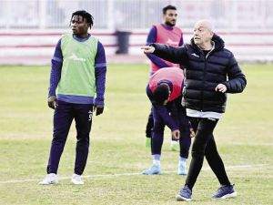 بعد الخسائر المدوية...الدوري المصري يودع مدربيه