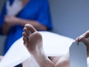 تفسير رؤية تغسيل الميت في المنام للمتزوجة بالتفصيل