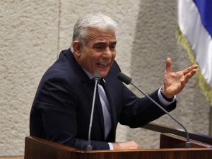 Israeli Opposition Leader: Netanyahu is selling out his soldiers