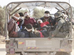 Israeli occupation injects Gaza prisoners with unknown substances in new torture method
