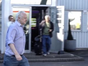 Julian Assange