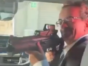  Jon Benjamin's departure as British ambassador to Mexico
