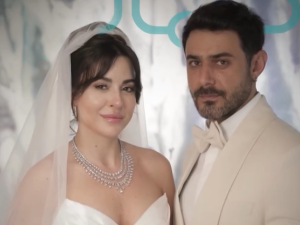 الصور الأولى من حفل زواج سارة أبي كنعان ووسام فارس والعروس مميزة بفستان أنثوي