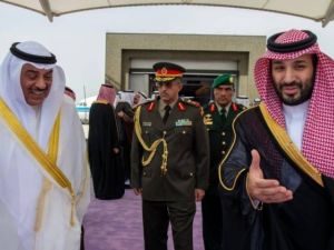 ولي العهد السعودي يستقبل الشيخ صباح خالد الحمد الصباح