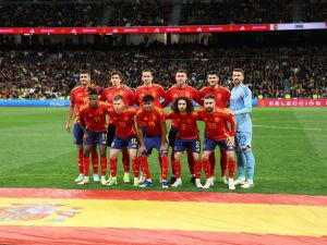 Spain's team poses prior the international friendly football match between Spain and Brazil at the Santiago Bernabeu stadium in Madrid, on March 26, 2024. Spain arranged a friendly against Brazil at the Santiago Bernabeu under the slogan "One Skin" to help combat racism. (Photo by Thomas COEX / AFP)