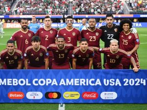 Venezuela players pose for a team photo ahead of the Conmebol 2024 Copa America tournament group B football match between Venezuela and Mexico at SoFi Stadium in Inglewood, California on June 26, 2024. (Photo by Patrick T. Fallon / AFP)