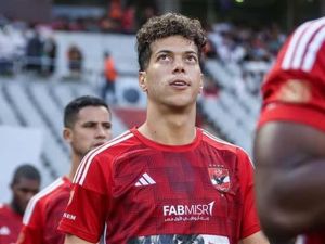 اتهام علني بالرشوة!! دونجا يفتح النار على الأهلي المصري