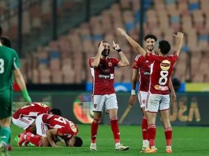 لاعب نادي الأهلي السعودي 