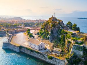 Discover the Mediterranean with flydubai