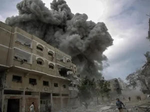 قوات الفرقة 98 نفذت عملية تدمير شاملة لأكثر من 50 موقعا لحماس في منطقة الشجاعية