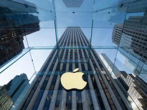 Apple takes over as the most valuable firm in the world