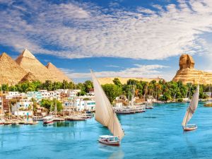 أشهر وأجمل منتجعات في الساحل الشمالي بمصر