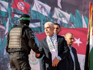 Qassam brigades swear loyalty to Yahya Sinwar as new Hamas leader