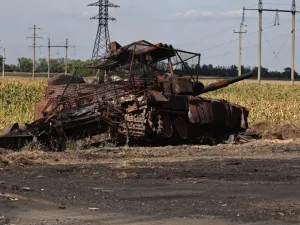 Destroyed tank in kursk 
