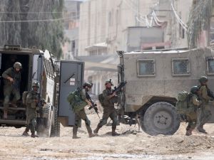 Israeli soldiers 