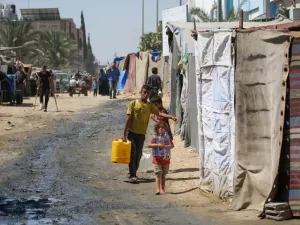  أوقفت الأمم المتحدة عملياتها الإنسانية في غزة، بسبب أوامر الإخلاء الإسرائيلية