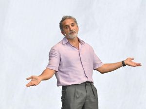 باسم يوسف