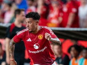 Jadon Sancho #25 of Manchester United plays against Liverpool during their pre-season friendly match at Williams-Brice Stadium on August 03, 2024 in Columbia, South Carolina. Jacob Kupferman/Getty Images/AFP (Photo by Jacob Kupferman / GETTY IMAGES NORTH AMERICA / Getty Images via AFP)