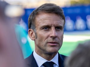 Macron 