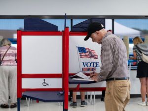 Early voting kicks off in three US states ahead of national elections