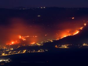 حرائق في الجليل إثر قصف من قبل حزب الله انطلاقا من جنوب لبنان