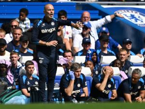 Chelsea's Italian head coach Enzo Maresca shouts instructions to the players from the touchline during the pre-season friendly football match between Chelsea and Inter Milan at the Stamford Bridge stadium in London on August 11, 2024. (Photo by JUSTIN TALLIS / AFP)