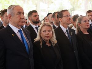 Netanyahu’s memorial speech interrupted by October 7 mourners