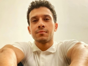 عصام عمر