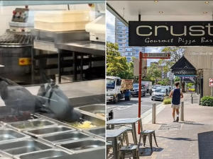 "حمامات تتناول الجبن داخل Crust Pizza تثير موجة من الاستياء والضحك في أستراليا"