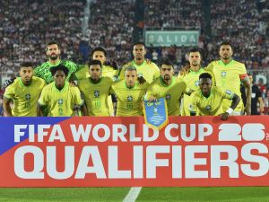 Brazil's players pose for a team photo before the 2026 FIFA World Cup South American qualifiers football match between Paraguay and Brazil at the Defensores del Chaco stadium in Asuncion, on September 10, 2024. (Photo by Daniel DUARTE / AFP)