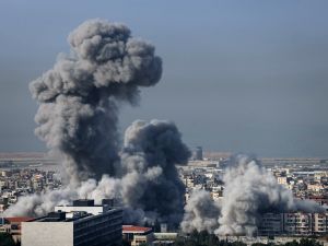 Israeli airstrikes in Beirut 