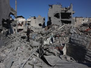 18 Palestinians killed as Israeli airstrikes intensify in Gaza