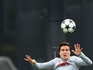 Liverpool's Italian forward Federico Chiesa takes part in a training session at the team's training ground in Liverpool, northwest England, on September 16, 2024, on the eve of their UEFA Champions League, league stage football match against Milan. (Photo by Peter POWELL / AFP)