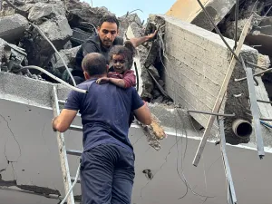 53,552 شهيدا ومفقودا، منهم 17,385 طفلا في غزة