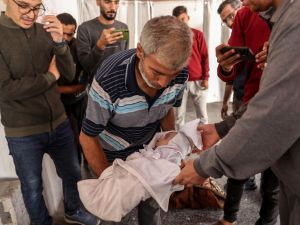 الغارات أسفرت عن استشهاد 11 فلسطينيا منذ منتصف الليلة الماضية