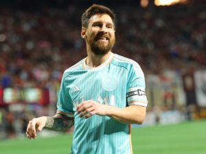 Lionel Messi #10 of Inter Miami reacts against Atlanta United during the second half of the 2024 MLS Cup Playoffs at Mercedes-Benz Stadium on November 02, 2024 in Atlanta, Georgia. Kevin C. Cox/Getty Images/AFP (Photo by Kevin C. Cox / GETTY IMAGES NORTH AMERICA / Getty Images via AFP)