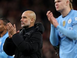 Guardiola Reveals Anxiety is Affecting Manchester City Players