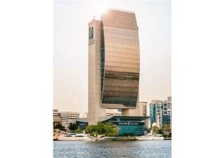 دينيز فنتشرز التابعة لمجموعة بنك الإمارات دبي الوطني تستثمر في TeamSec لتعزيز الابتكار في مجال التوريق
