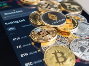 Bitcoin surpasses $106,000 for the first time