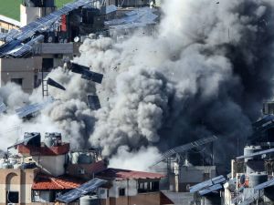 Israeli raids on Beirut suburbs and Hezbollah retaliates