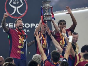Barcelona's Super Show: 5-2 Victory Secures 2025 Spanish Super Cup Glory